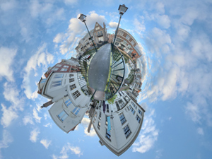 360 images